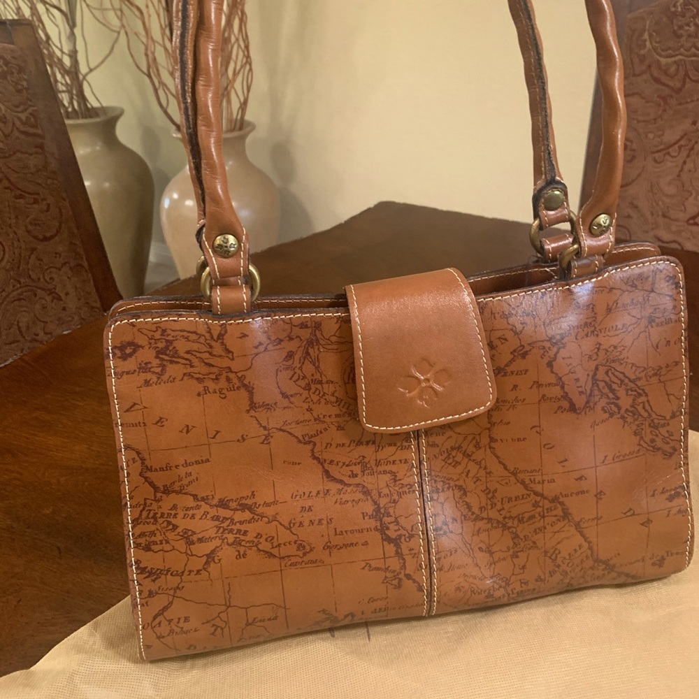 Patricia Nash Rienzo Signature Map Print Satchel